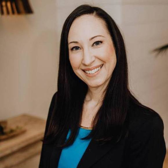 Meet your Posher, April - Picture 1 of 1